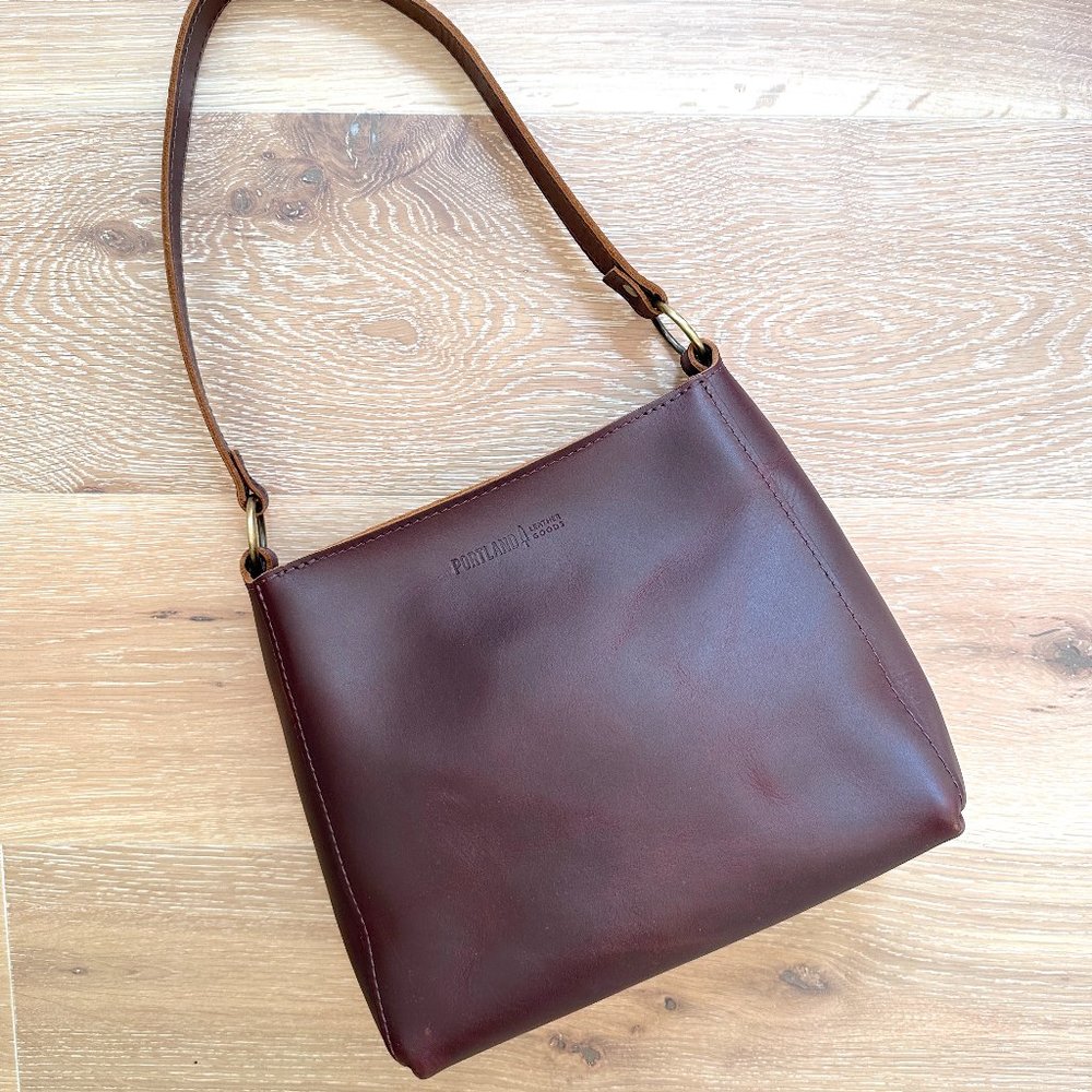 Portland Leather Triangle Shoulder Bag Cognac